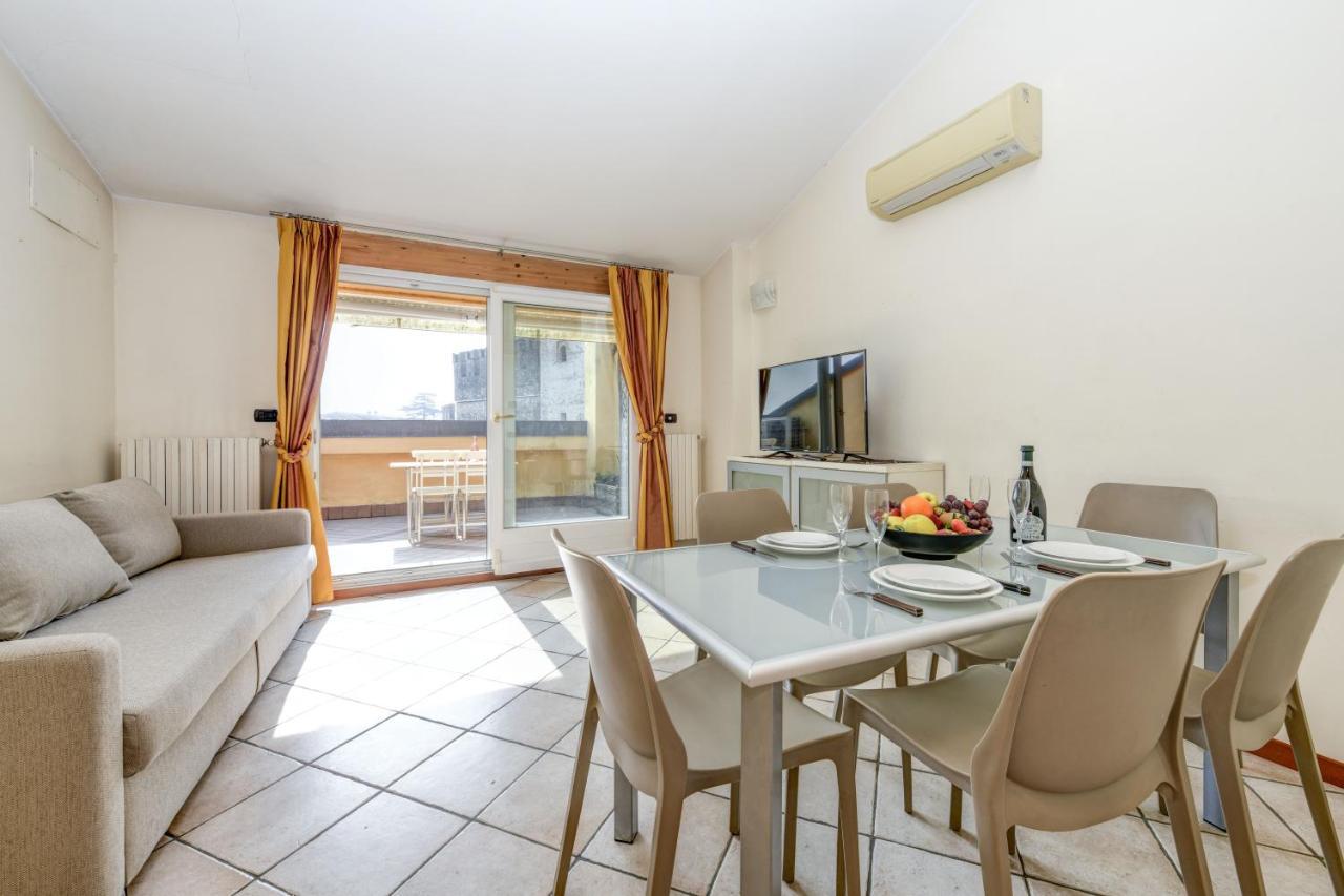 Sunset Apartment Home & Terrace Sirmione Extérieur photo